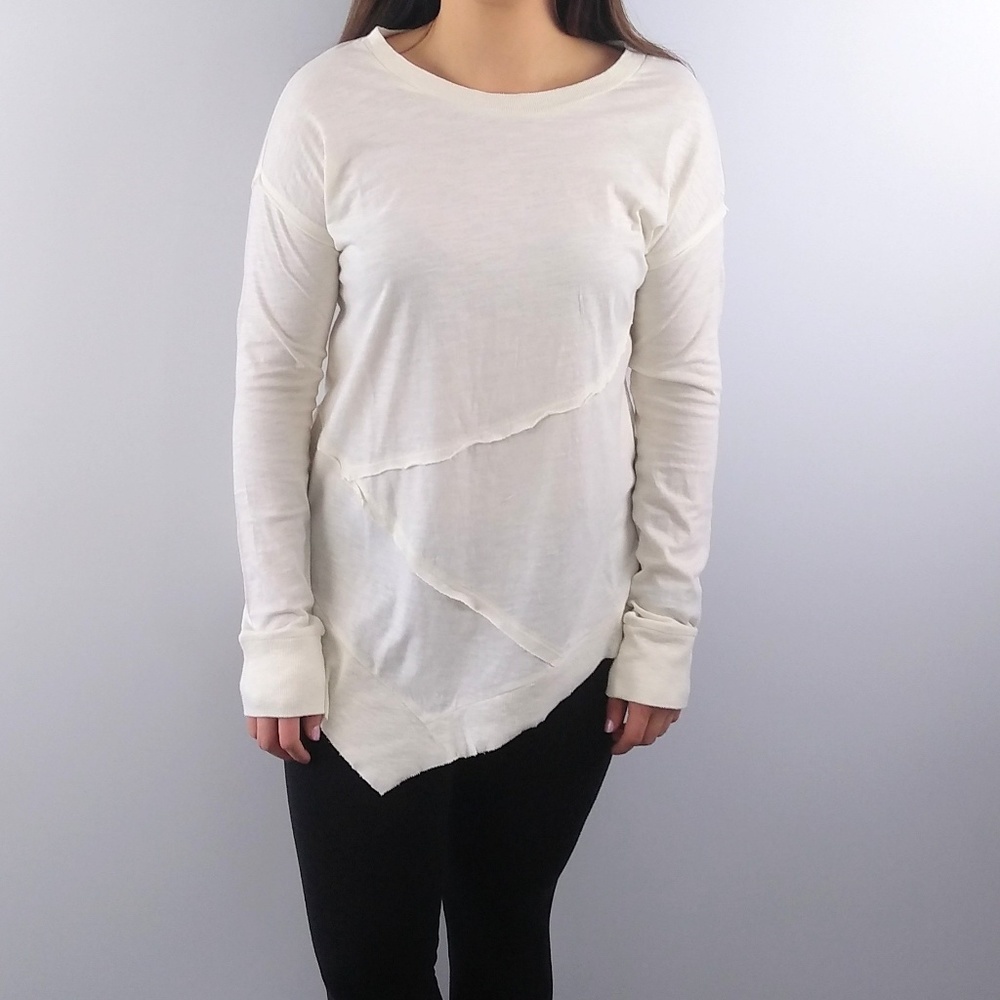 🌿SUNDANCE ASYMMETRICAL TOP🌿 - Picture 3 of 7